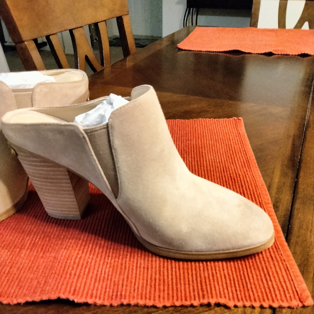 Michael Kors Booties - Picture 4 of 4
